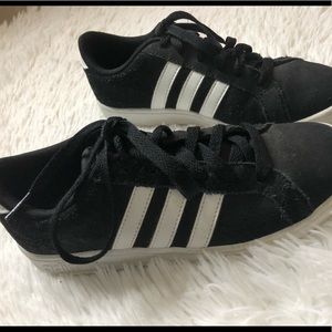 Adidas Vs Set Shoes